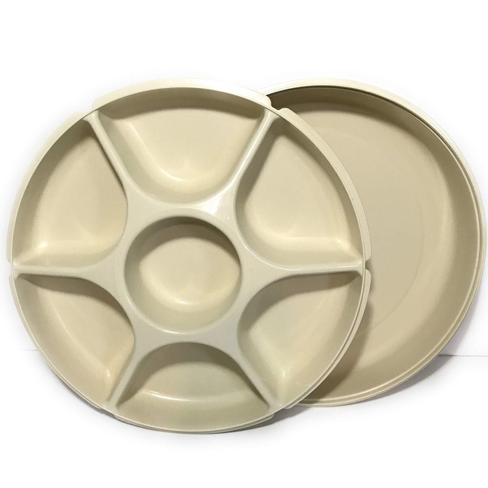 VIG,Tupperware 1665-3 Almond Divided Veggie Relish Chips Serving Tray